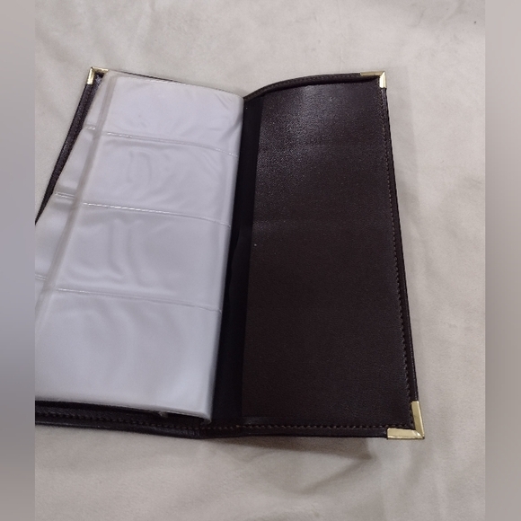 Leather - Picture 4 of 11